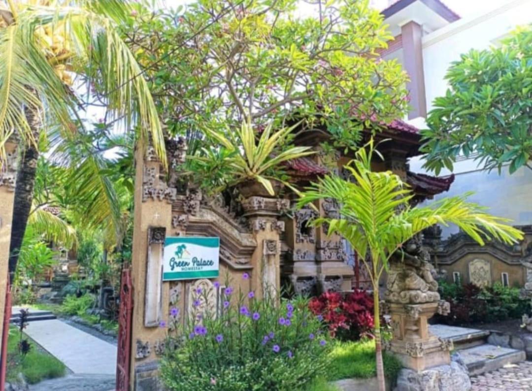 Green Palace Homestay Batununggul Екстер'єр фото