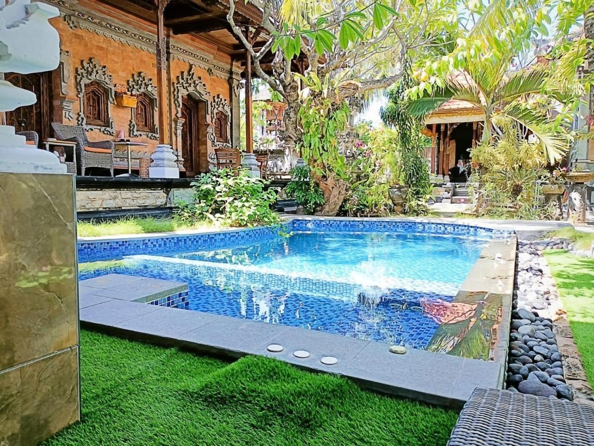 Green Palace Homestay Batununggul Екстер'єр фото